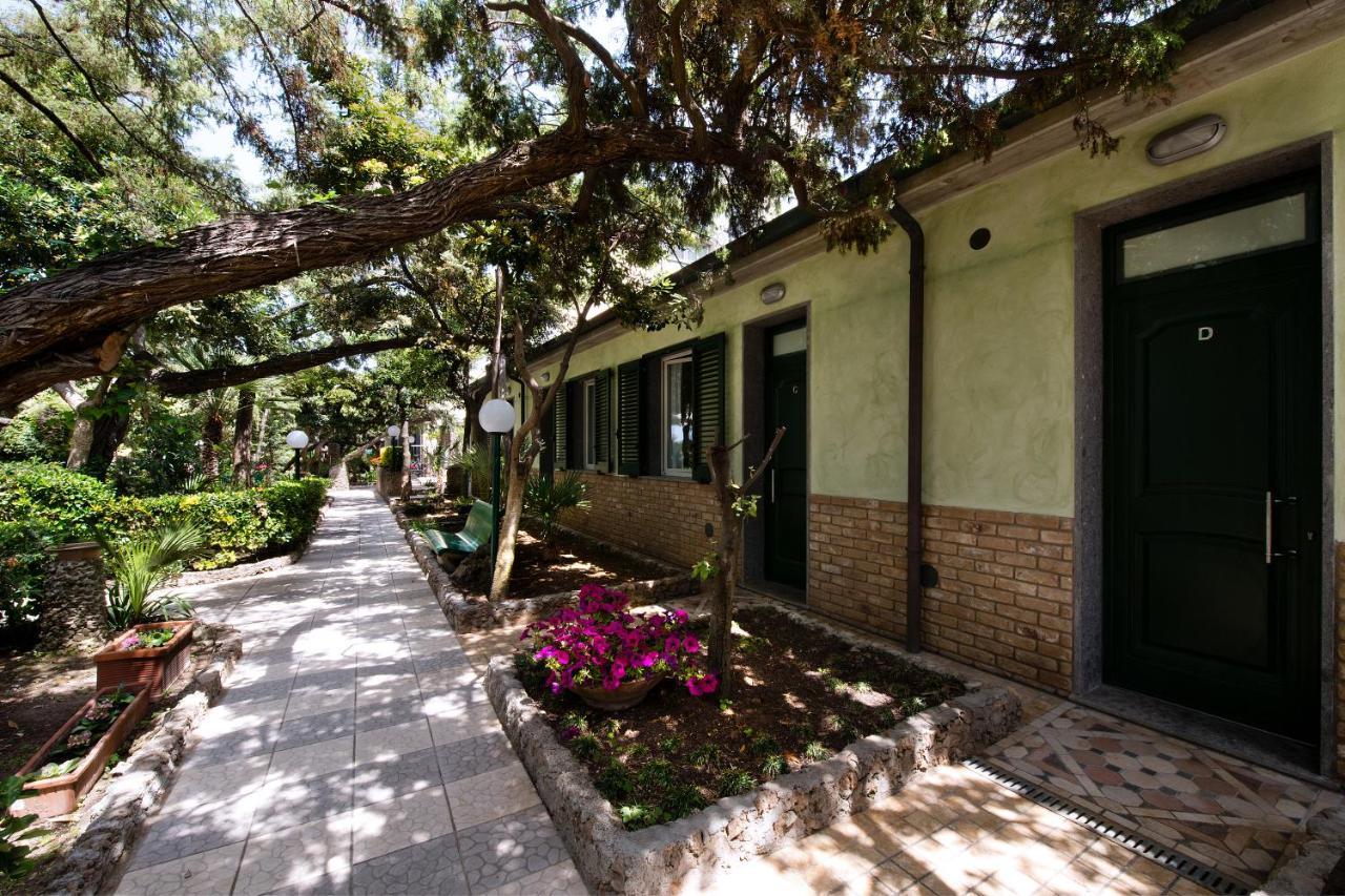 Hotel I Ginepri Marina di Castagneto Carducci Dış mekan fotoğraf