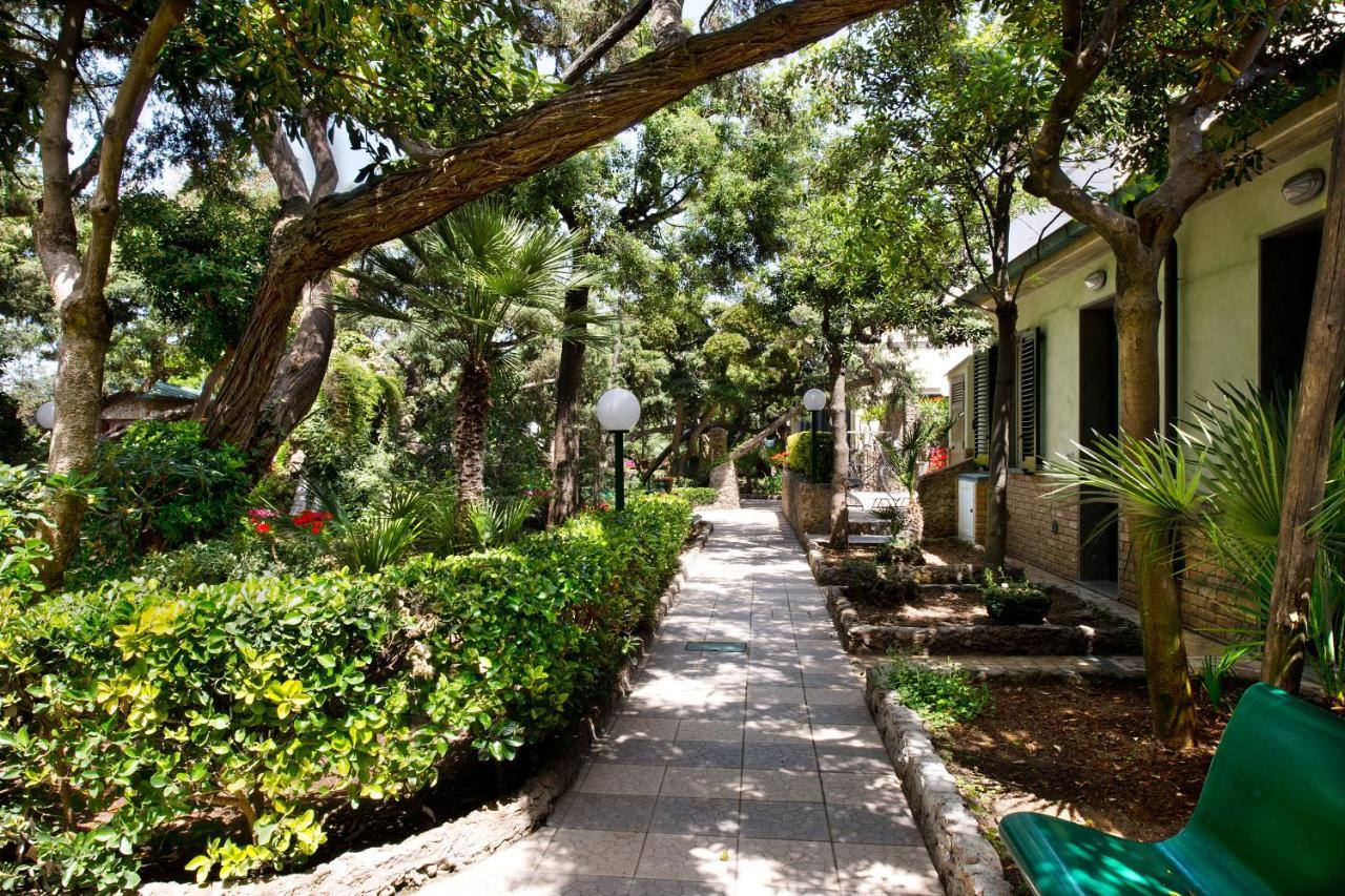 Hotel I Ginepri Marina di Castagneto Carducci Dış mekan fotoğraf